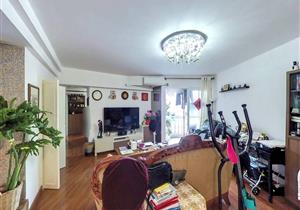 江南名苑,精装四房，福外中小