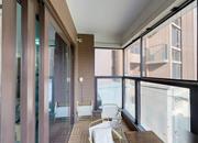 尖岗山壹号花园-阳台