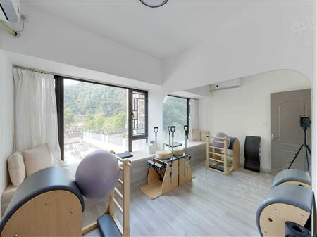 尖岗山壹号花园-次卧