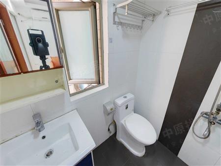 兴达华府-卫生间