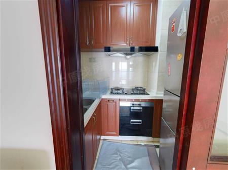 信义金御半山（三期信义荔景御园）-厨房