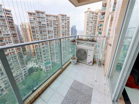 鸿荣源禧园-阳台