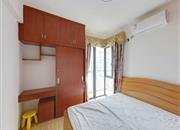 泰华阳光海-主卧