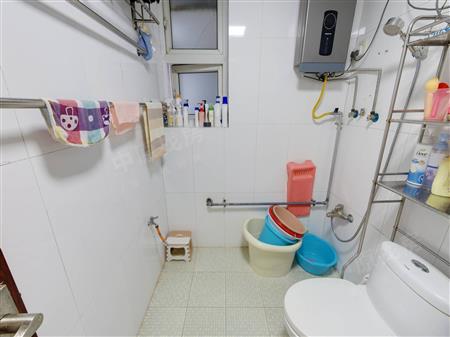 鹏城花园-卫生间