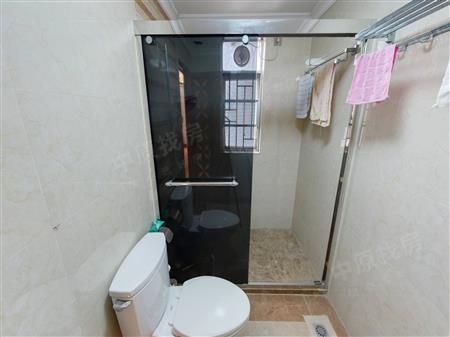 黄埔雅苑（一期翠悠园）-卫生间