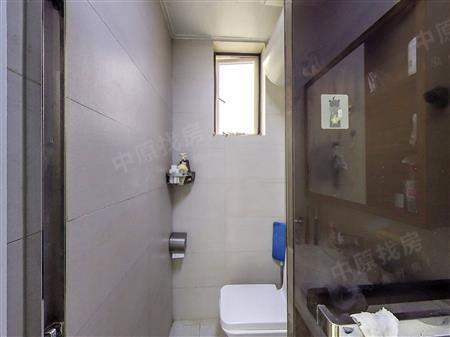 田苑新村-卫生间
