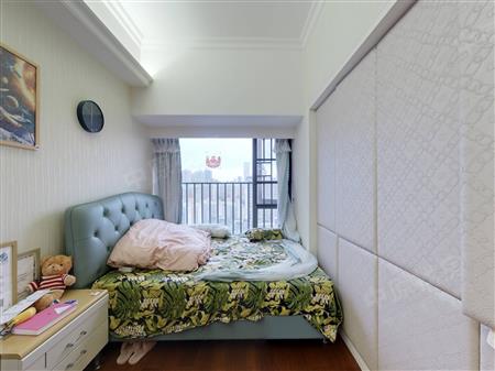 十五峯花园-次卧