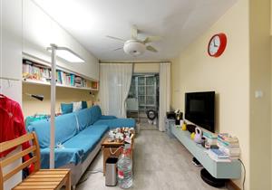 上百雅小雪，南向，看园景，满5年为一，精装修