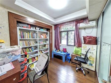 新港鸿花园-书房