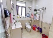 新港鸿花园-卫生间