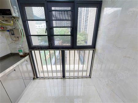 四季山水花园-阳台