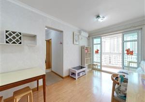 外国语书包，地铁口物业，电梯房，看房方便