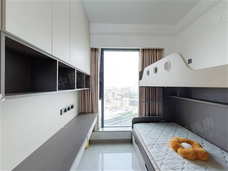 临海揽山御园-次卧