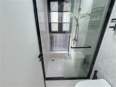 临海揽山御园-卫生间