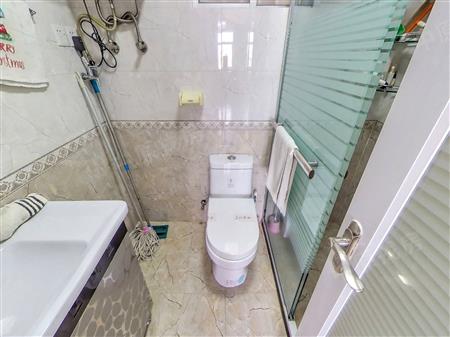 粤海花园-卫生间