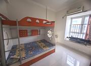 大芬油画苑-次卧