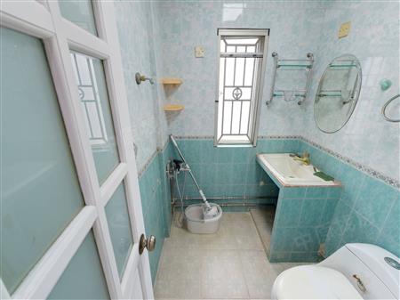 招商名仕花园-卫生间