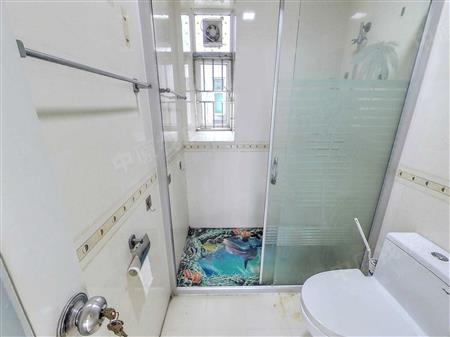 新天地名居-卫生间