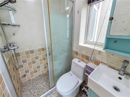 新天地名居-卫生间