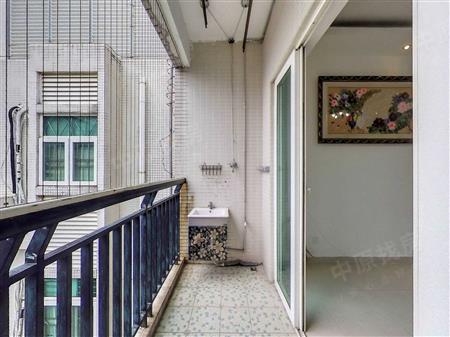 新天地名居-阳台