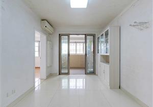 核电花园，82平两房，红本满五年，业主诚心卖，看好价格可谈