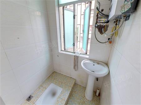 文汇花园-卫生间