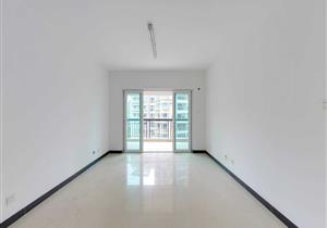 安静三房，中间楼层，户型方正