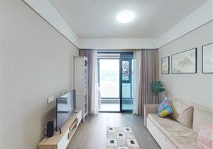 新上盘！红山地铁口，华业玫瑰急售两房，产权优质，看房方便