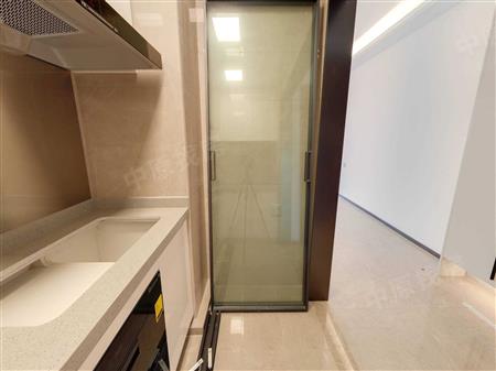 佳兆业樾伴山花园-厨房