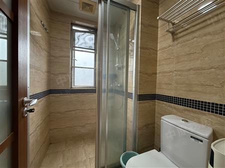 万科红（三期万科红立方大厦）-卫生间