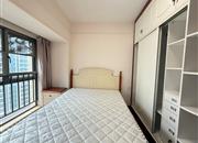 万科红（三期万科红立方大厦）-主卧