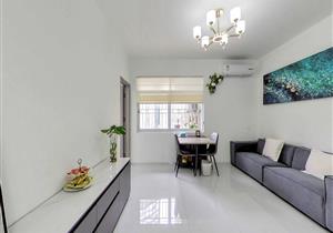 熙龙大厦位于人民南路金光华