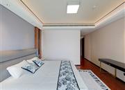 半岛城邦花园三期-主卧