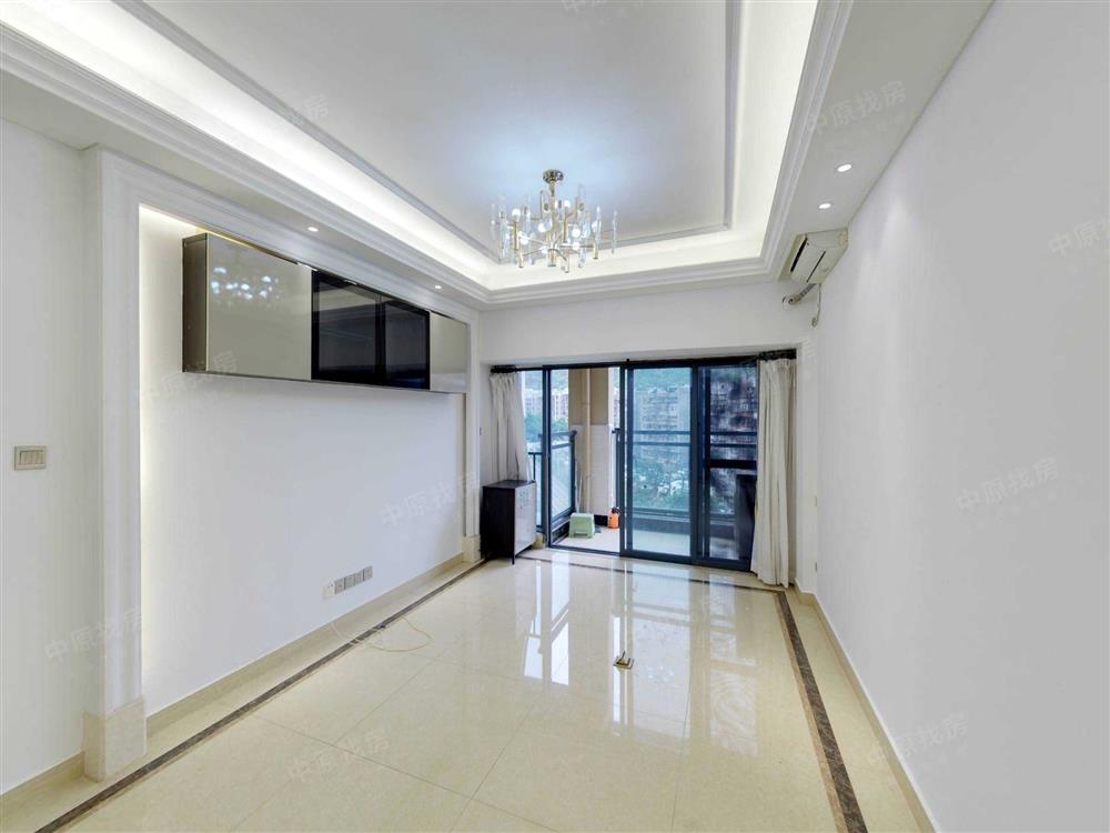 信义金御半山（三期信义荔景御园）