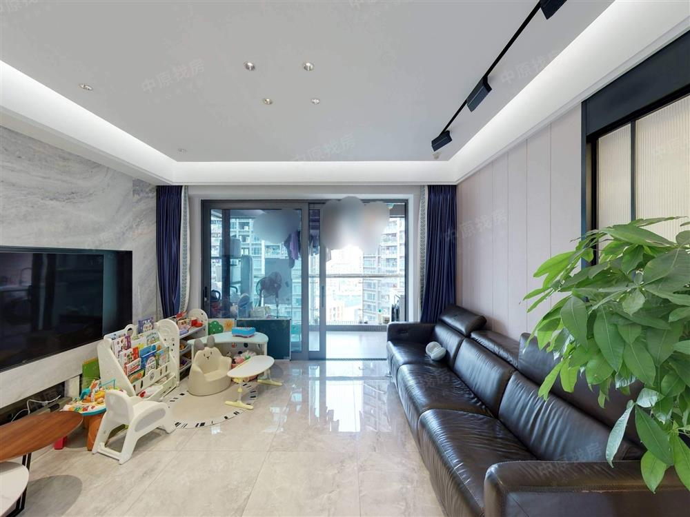 华联城市全景花园