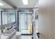 华联城市全景花园-卫生间