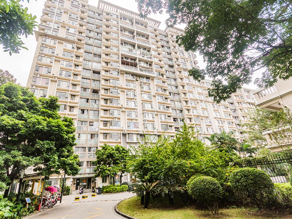 富通城 上下错 高层大两房 税费3 万豪装拎包住